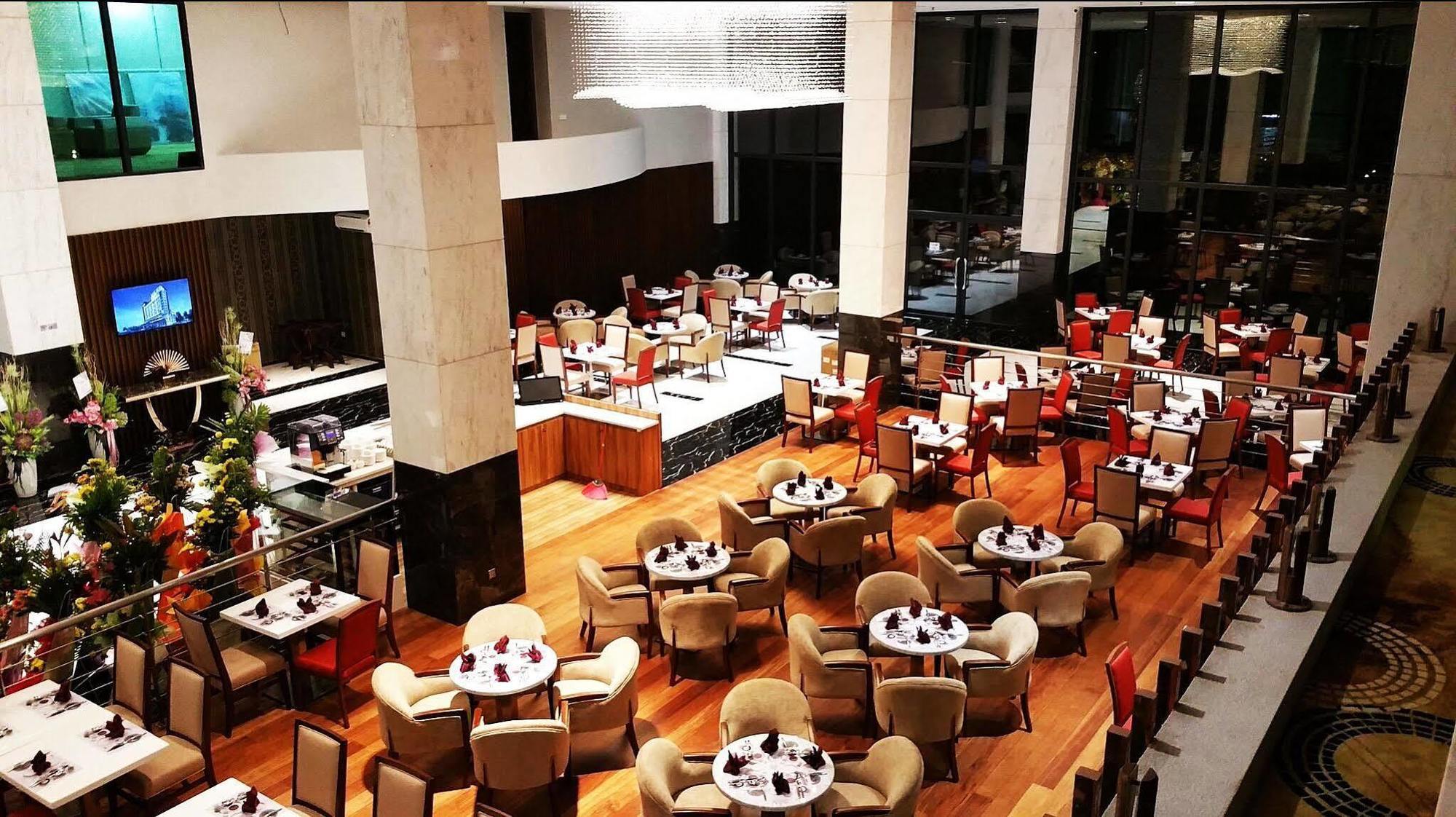 Purest Hotel Сунгай Петани Екстериор снимка